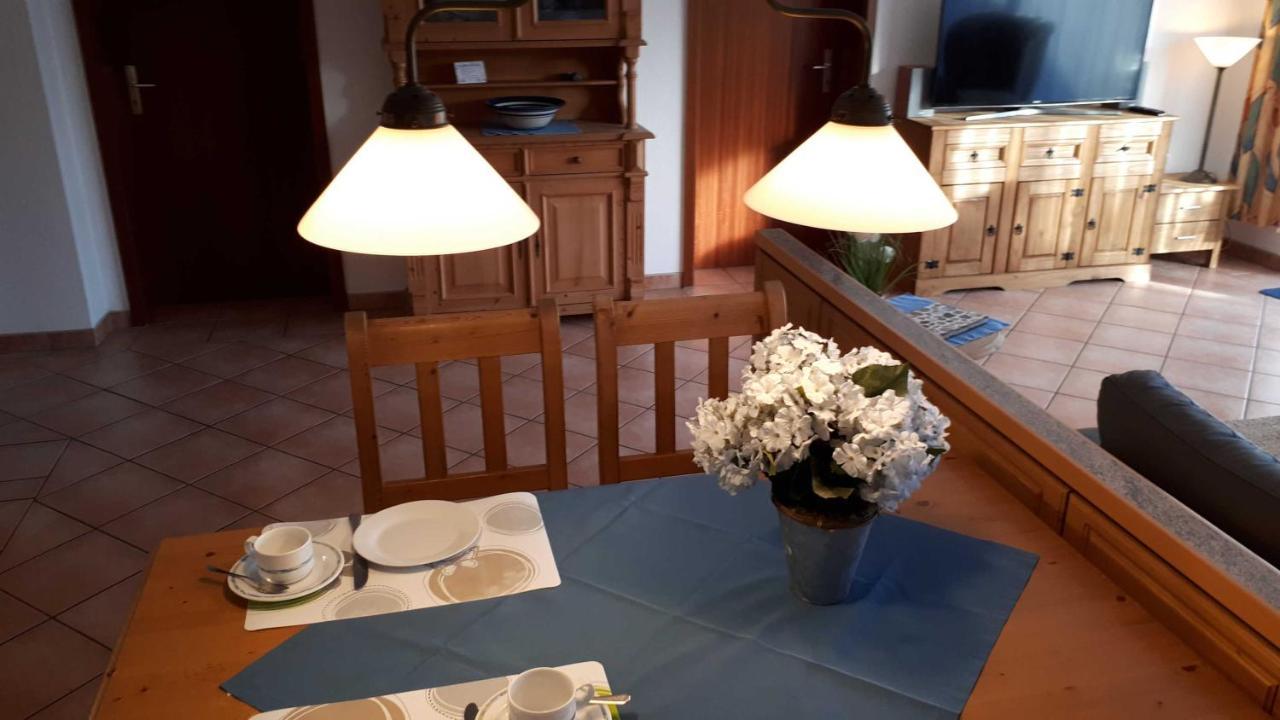 Appartment Haus Glowe - Wohnung 11 - 300 M Zum Strand Klein Gelm Bagian luar foto
