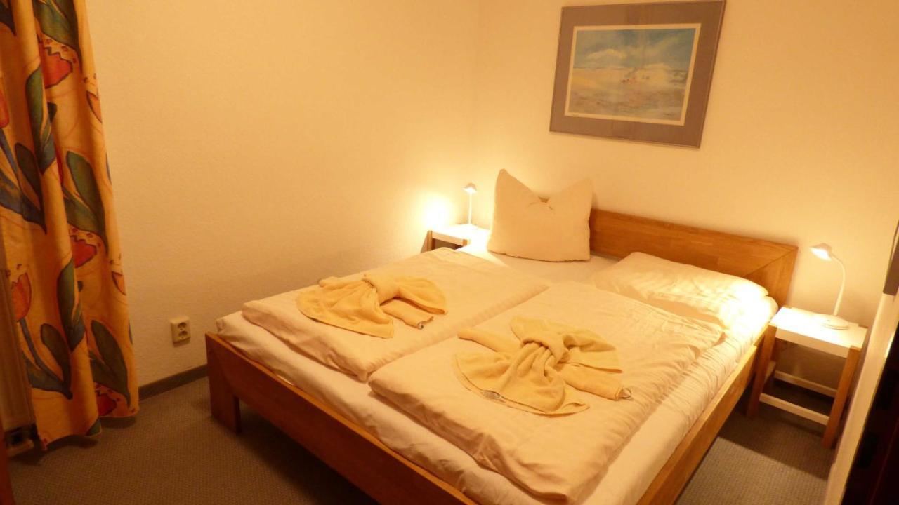 Appartment Haus Glowe - Wohnung 11 - 300 M Zum Strand Klein Gelm Bagian luar foto
